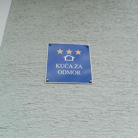 Vacation Home Kuca Za Odmor Krasno Polje Exterior photo
