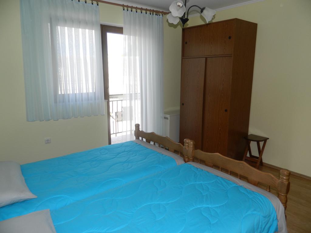 Vacation Home Kuca Za Odmor Krasno Polje Room photo